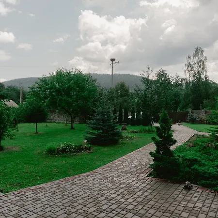 Kryvyi Brid Yaremche